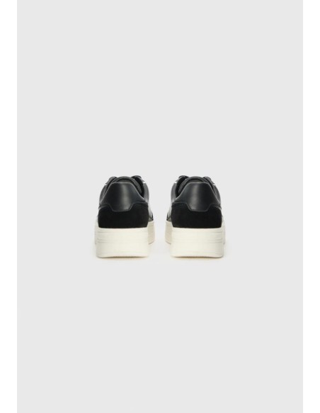 Sneakers Uomo Guess WINNO 3 in Pelle Rivestita e Scamosciato con Plate