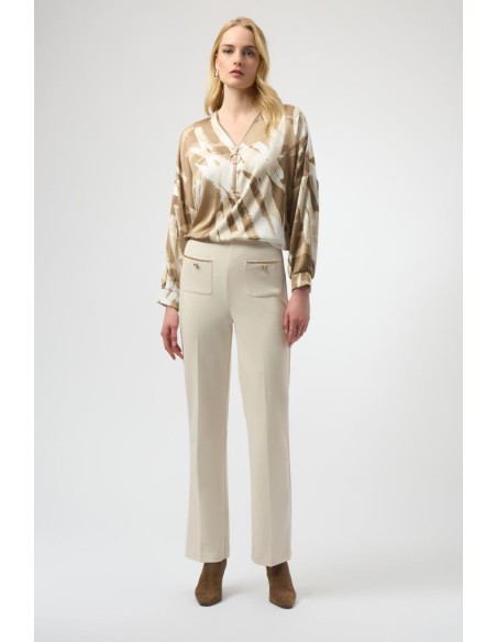 Pantaloni dritti Joseph Ribkoff in crêpe scuba con dettagli dorati  | 