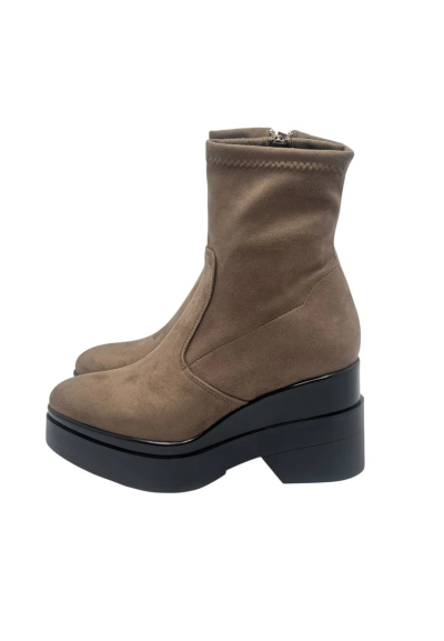 Lorenzo Mari Stivaletto Donna Polly Taupe in Alcantara con Plateau  | 