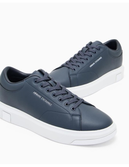 Armani Exchange Uomo Sneakers in Pelle con Logo Allover sul Tallone  |