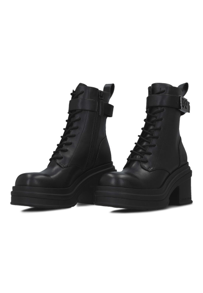 Stivali Donna Nero Armani Exchange  | Mariadesole.it