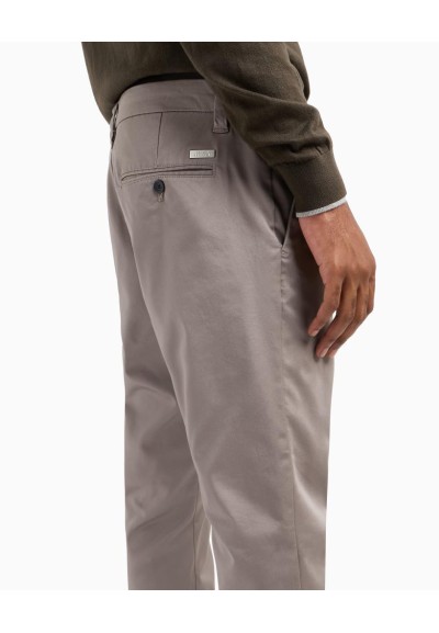 Pantaloni Chino Uomo Armani Exchange – Popeline di Cotone, Vestibilità