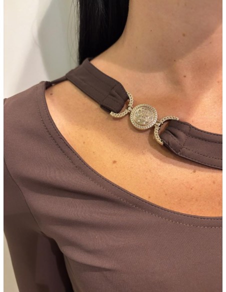 Guess Donna Top Cut Out con Fibbia Dorata in Jersey Stretch  | Mariade