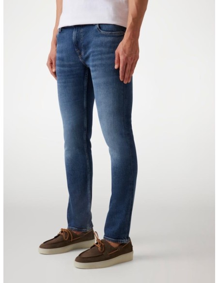 Jeans Guess Uomo Skinny Miami vita bassa in denim ultra soft  | Mariad