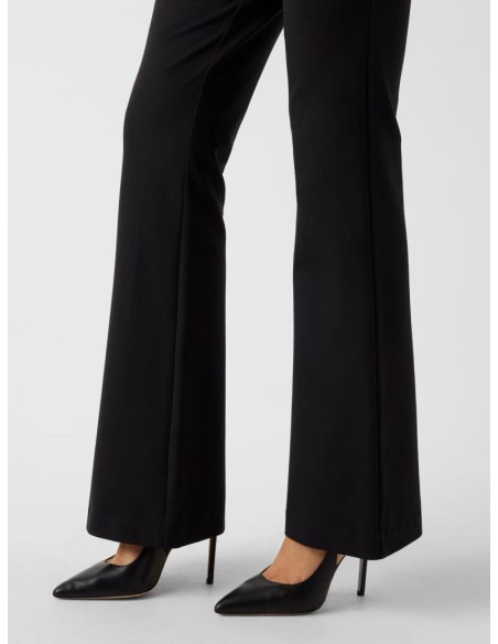 Pantaloni Guess Donna a zampa in viscosa LENZING™ ECOVERO™ vita media 