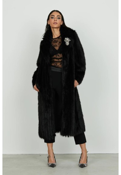 Ecopelliccia lunga GHENTY Relish con cintura in ecopelle e spille gioi