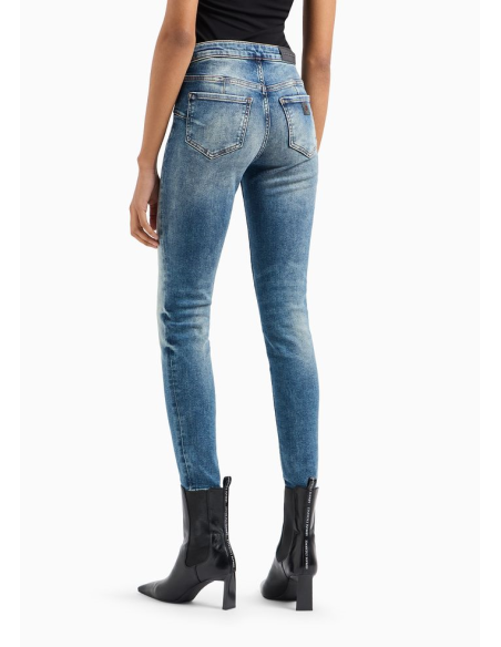 Jeans Armani Exchange Donna Stretch Lift-Up con Effetto Delavé  | Mari