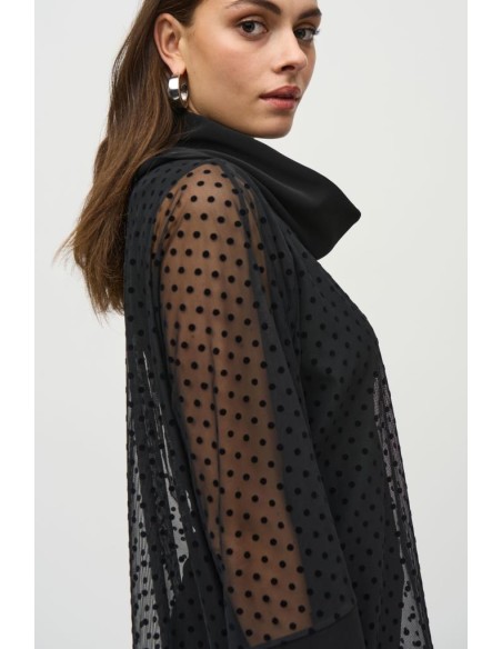 Maglia da Donna a Pois con Collo Sciallato e Maniche a Dolman  | Maria