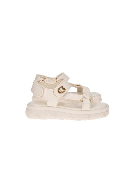 Sandalo GUESS Lanara in Ecopelle – Stile e Comfort in Ogni Passo  | Ma