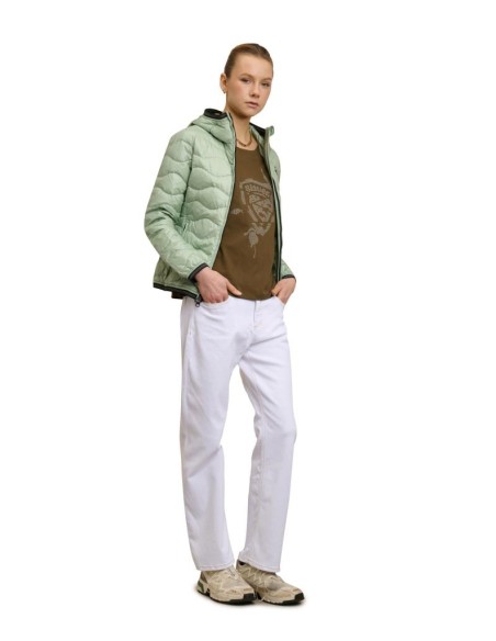 Piumino Donna Blauer "Camelia" – Leggerezza e Stile con Cappuccio Fiss