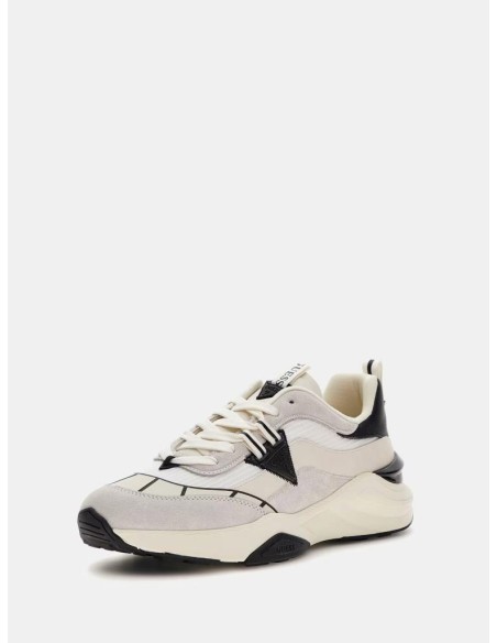 Guess Runner Valencia Misto Pelle Uomo – Stile Sportivo e Comfort  | M