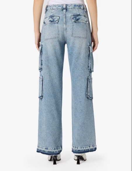 Guess Jeans Cargo Kori Donna – Comfort e Stile Casual  | Mariadesole.i