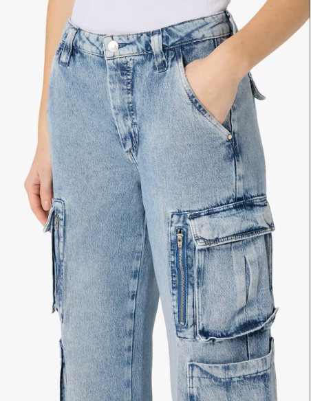 Guess Jeans Cargo Kori Donna – Comfort e Stile Casual  | Mariadesole.i
