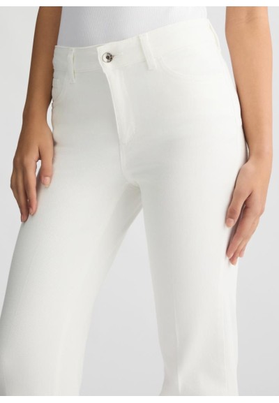 Liu Jo Jeans Bootcut Bianchi con Strass e Fondo a Taglio Vivo  | Maria