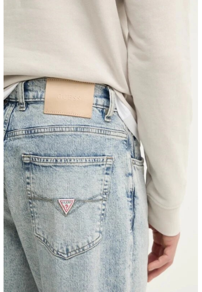 Guess Jeans Slim Tapered Slavato – Stile Moderno e Comfort  | Mariades