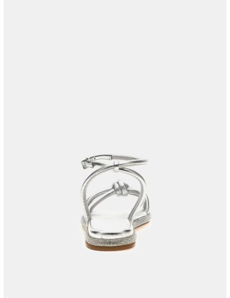 GUESS Sandalo Slone in Vera Pelle Laminata – Eleganza e Brillantezza p