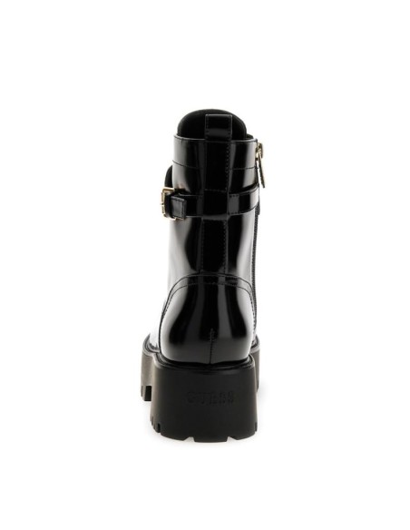 GUESS Stivaletto Donna Vernice con Fibbia e Logo  | Mariadesole.it