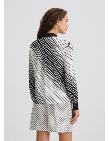 Liu Jo – Camicia Donna in Crêpe de Chine con Maniche a Palloncino  | M