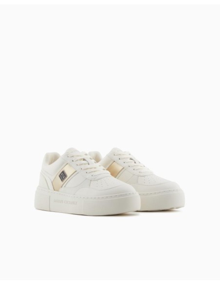 Armani Exchange Sneakers Donna con Banda a Contrasto Laterale – Elegan
