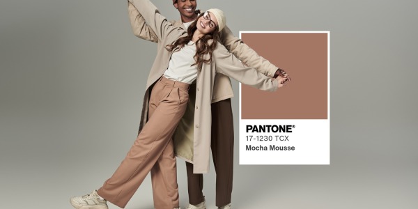 Rinnova il tuo stile con il colore Pantone del 2025: Mocha Mousse